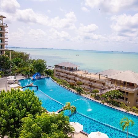 Royal Phala Cliff Beach Resort Ban Chang  Bagian luar foto