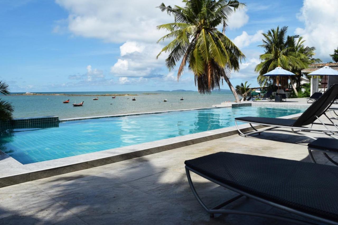 Royal Phala Cliff Beach Resort Ban Chang  Bagian luar foto