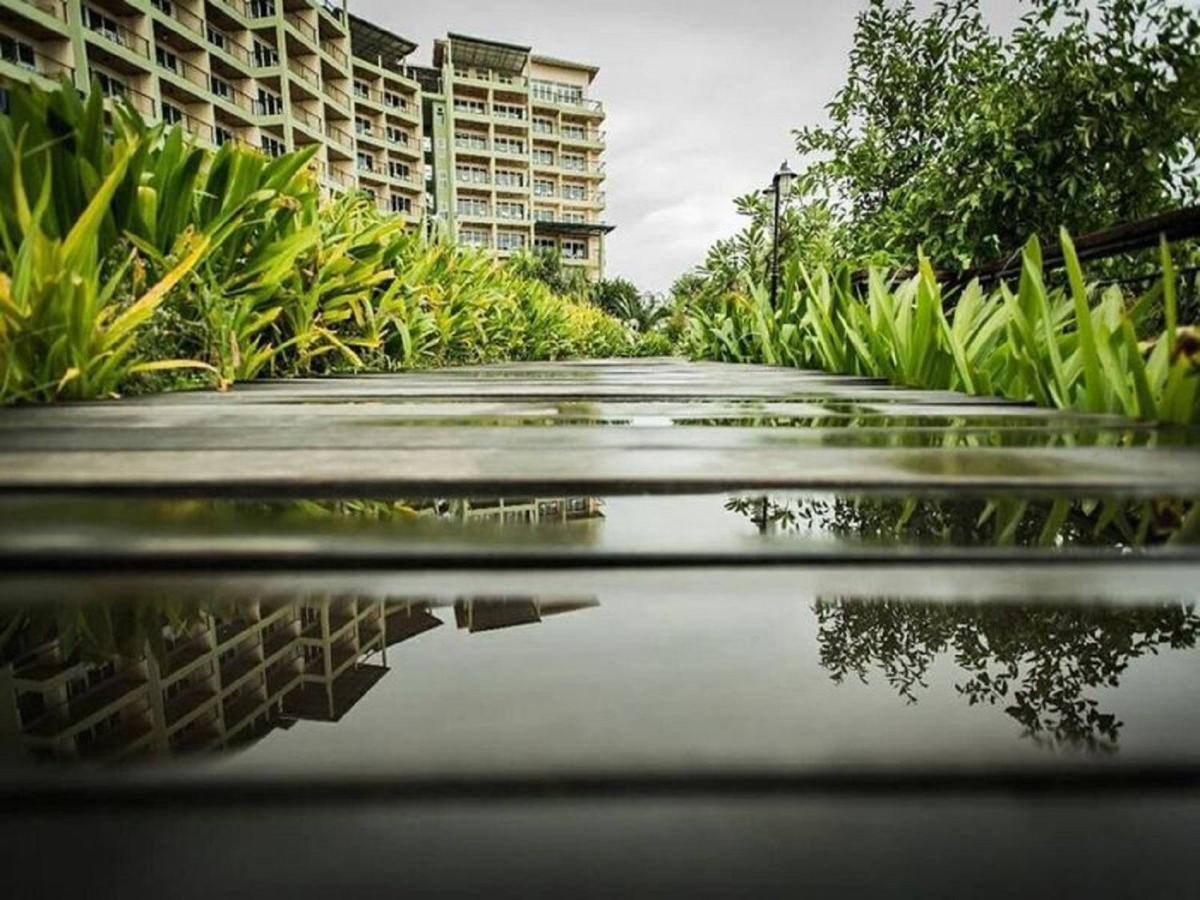 Royal Phala Cliff Beach Resort Ban Chang  Bagian luar foto