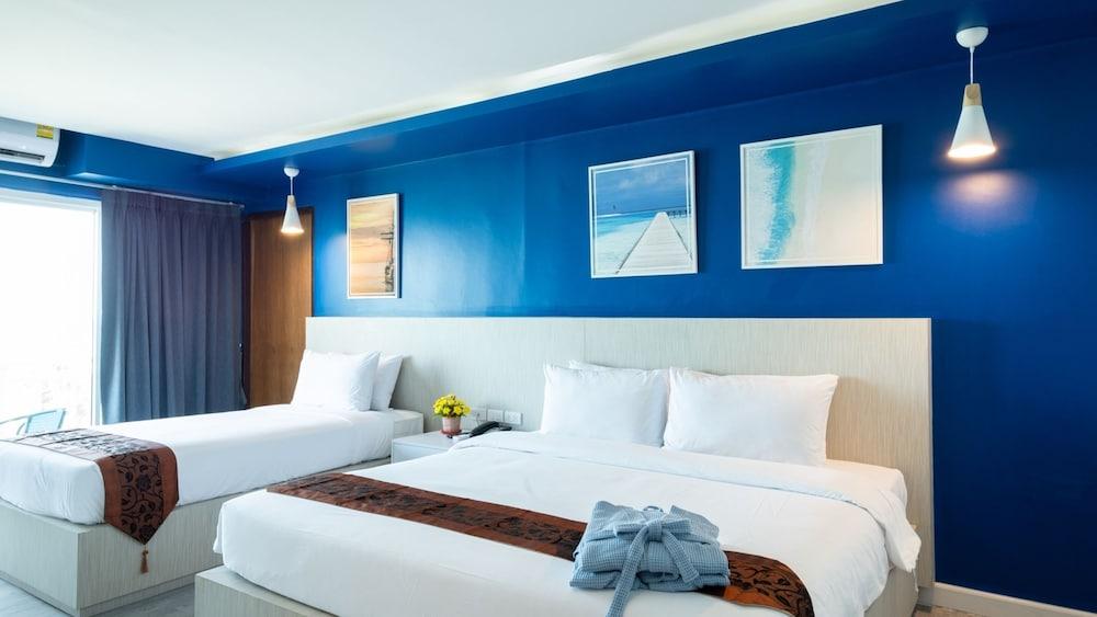 Royal Phala Cliff Beach Resort Ban Chang  Bagian luar foto